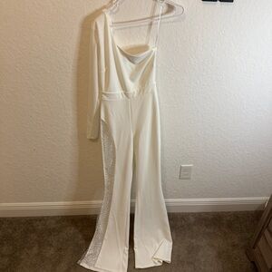 Elegant White Jumpsuit